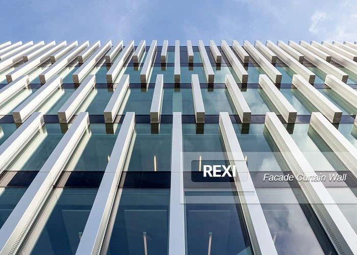 Curved Glass Façade
